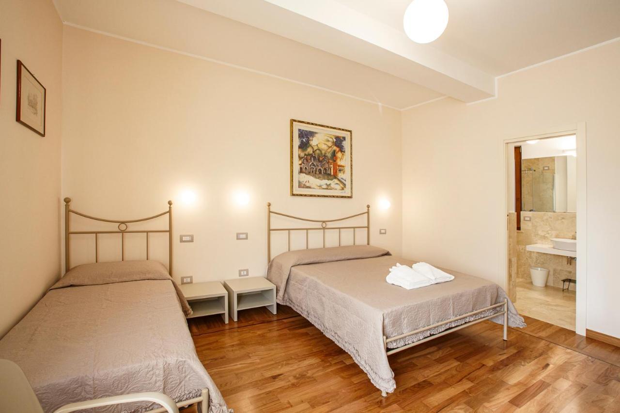 A Casa Di Leo Hotel Ascoli Piceno Luaran gambar