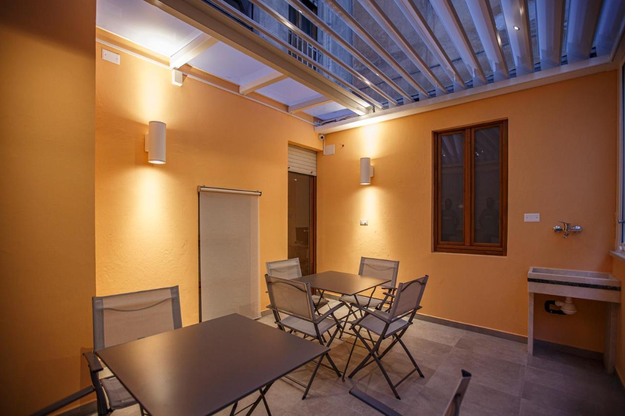 A Casa Di Leo Hotel Ascoli Piceno Luaran gambar